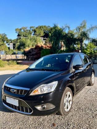 FORD FOCUS 2.0 TITANIUM HATCH 16V FLEX 4P MANUAL